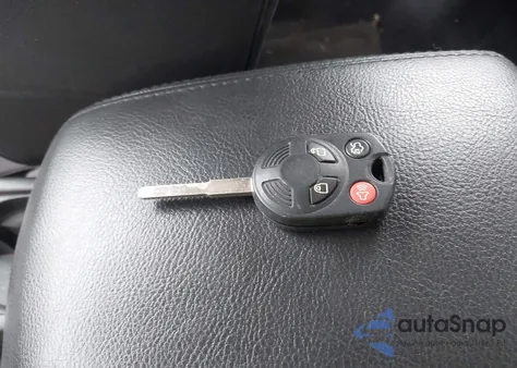 2015 Ford Focus Se z USA, uszkodzony, nr VIN 1FADP3F20FL243604